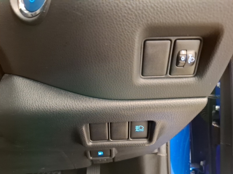 Used Toyota C-HR 2021 for sale - 78099348: Photo 10