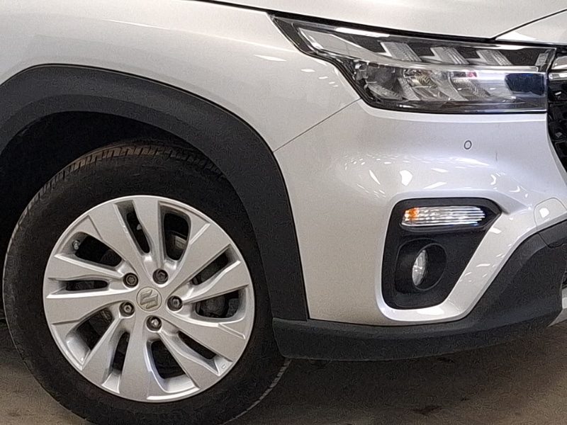 Used Suzuki SX4 S-Cross 2023 for sale - 77767408: Photo 9