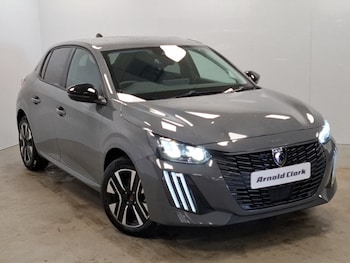Peugeot - 208