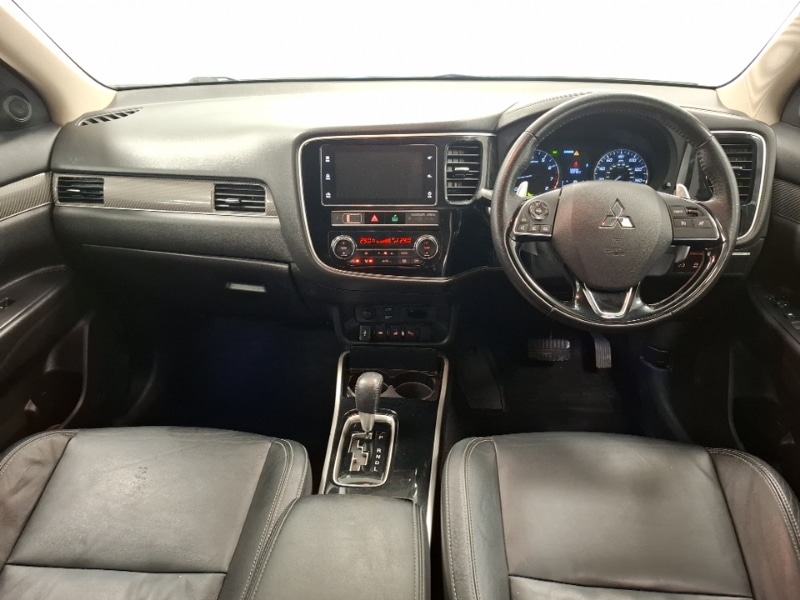 Used Mitsubishi Outlander 2019 for sale - 77183876: Photo 2