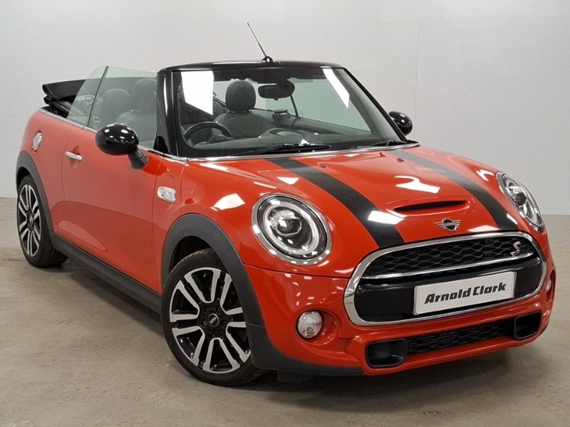 Used MINI Cooper 2018 for sale - 76435329: Photo 1