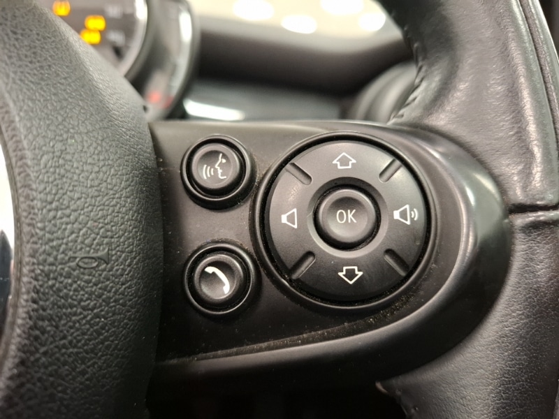 Used MINI Cooper 2018 for sale - 76435329: Photo 13