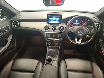 Used Mercedes-Benz GLA 2018 for sale - 79192837: Photo