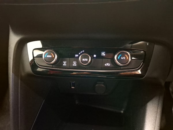 Used Vauxhall Corsa 2023 for sale - 76066655: Photo 17