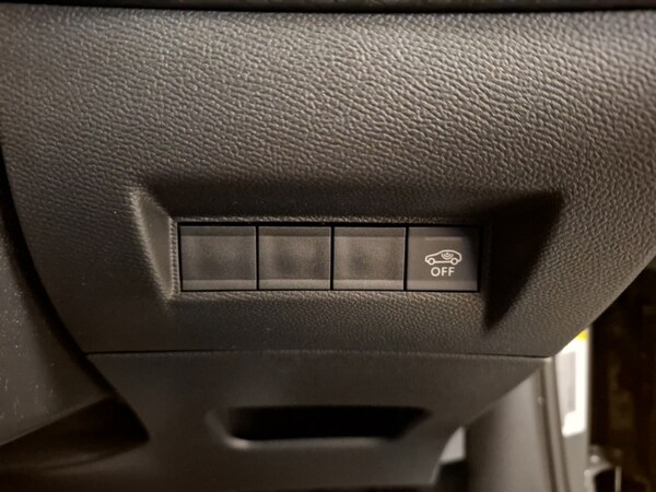 Used Peugeot 2008 2025 for sale - 76343701: Photo 10