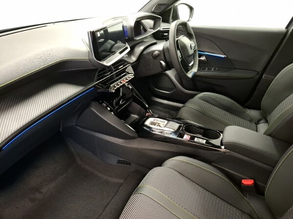 Used Peugeot 2008 2025 for sale - 76343701: Photo 5