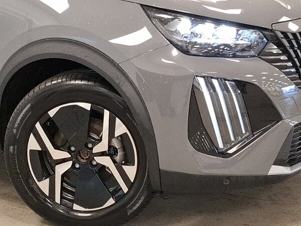 Used Peugeot 2008 2025 for sale - 76343701: Photo 9