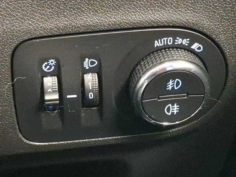 Used Vauxhall Crossland X 2017 for sale - 76763849: Photo 19