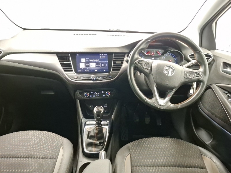 Used Vauxhall Crossland X 2017 for sale - 76763849: Photo 2