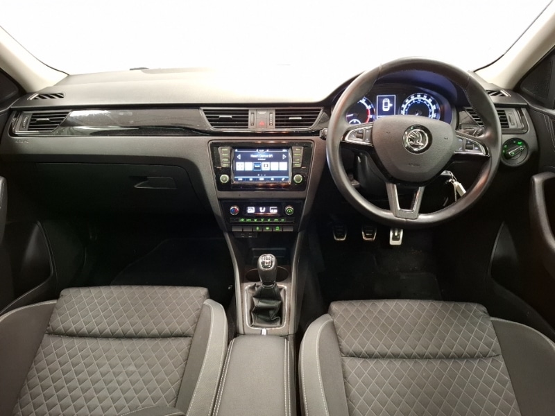 Used Skoda Rapid Spaceback 2017 for sale - 77197886: Photo 2