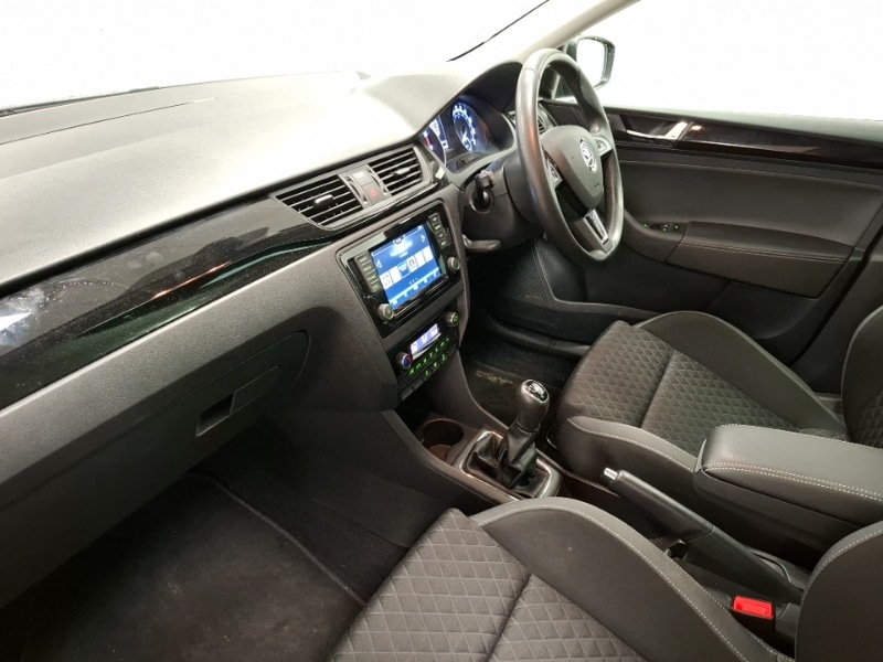 Used Skoda Rapid Spaceback 2017 for sale - 77197886: Photo 5