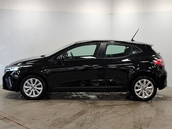 Used Renault Clio 2025 for sale - 78547008: Photo