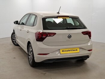 Used Volkswagen Polo 2024 for sale - 76403828: Photo