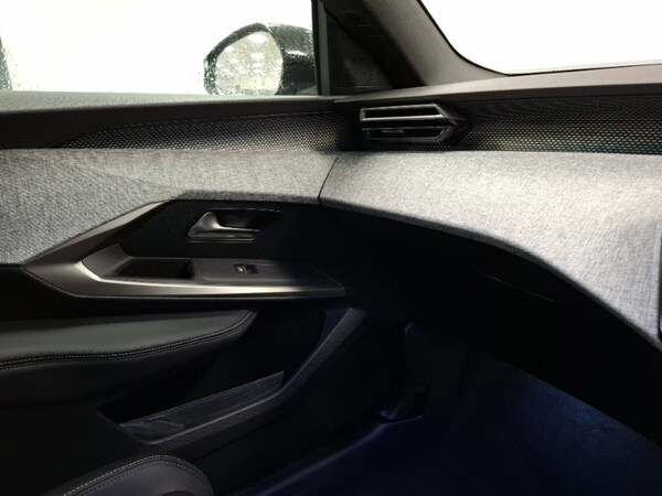 Used Peugeot 3008 2025 for sale - 76187905: Photo 11