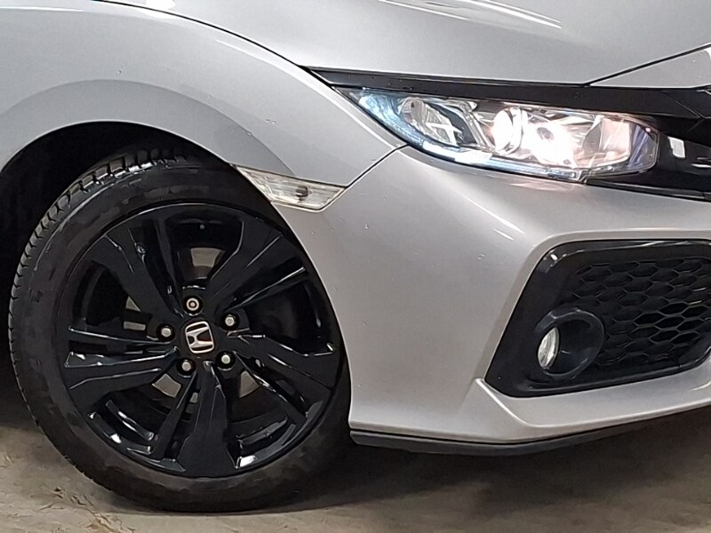 Used Honda Civic 2019 for sale - 77682465: Photo 9