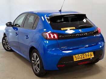 Used Peugeot 208 2022 for sale - 77736350: Photo