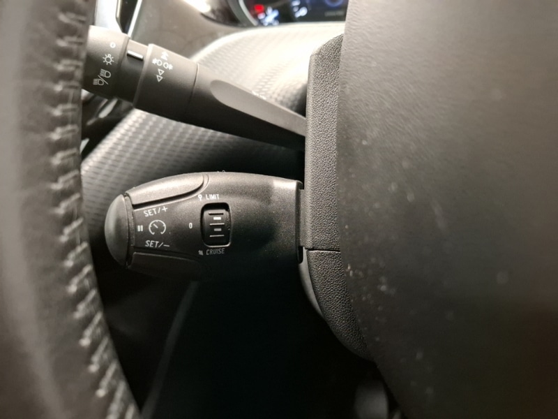 Used Peugeot 208 2017 for sale - 77956865: Photo 15