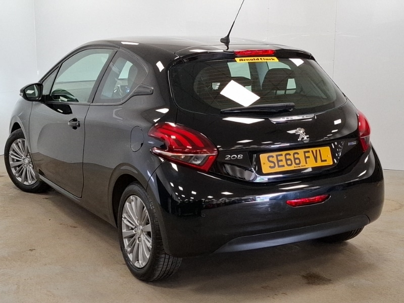 Used Peugeot 208 2017 for sale - 77956865: Photo 3