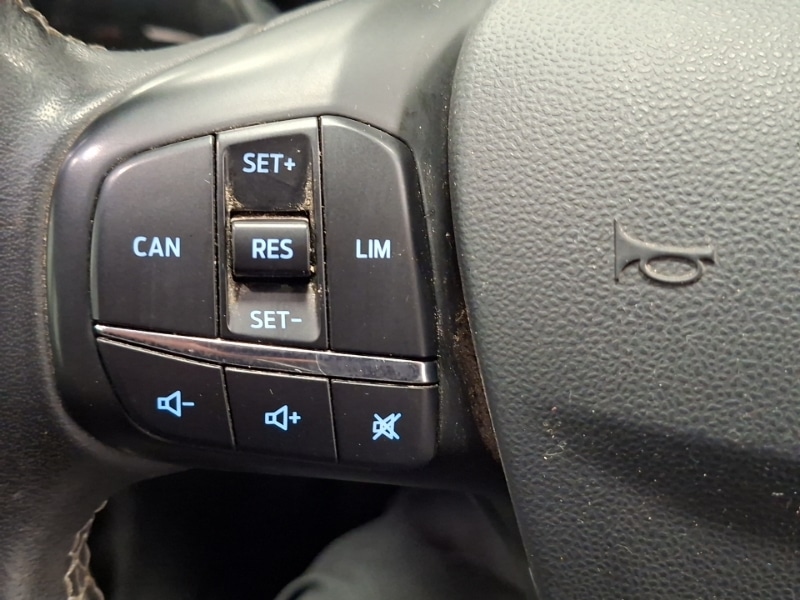 Used Ford Fiesta 2017 for sale - 77357993: Photo 17