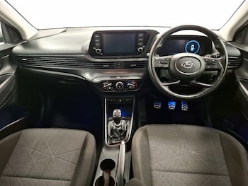 Used Hyundai BAYON 2021 for sale - 76103376: Photo 2