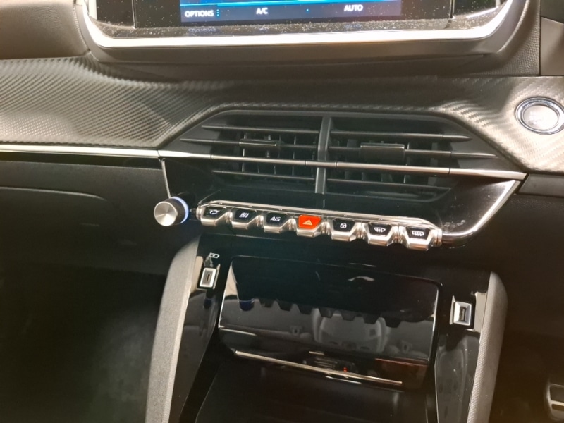 Used Peugeot 208 2023 for sale - 78033463: Photo 17