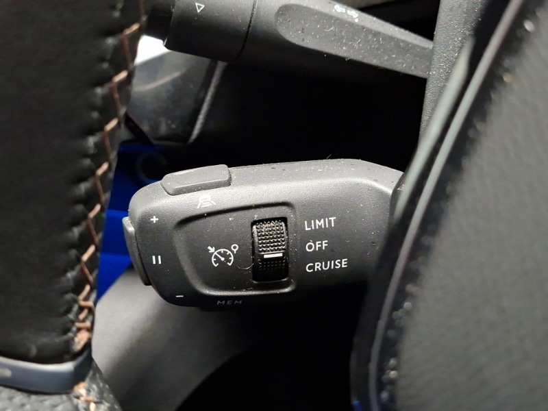 Used Peugeot 3008 2022 for sale - 77119118: Photo 17