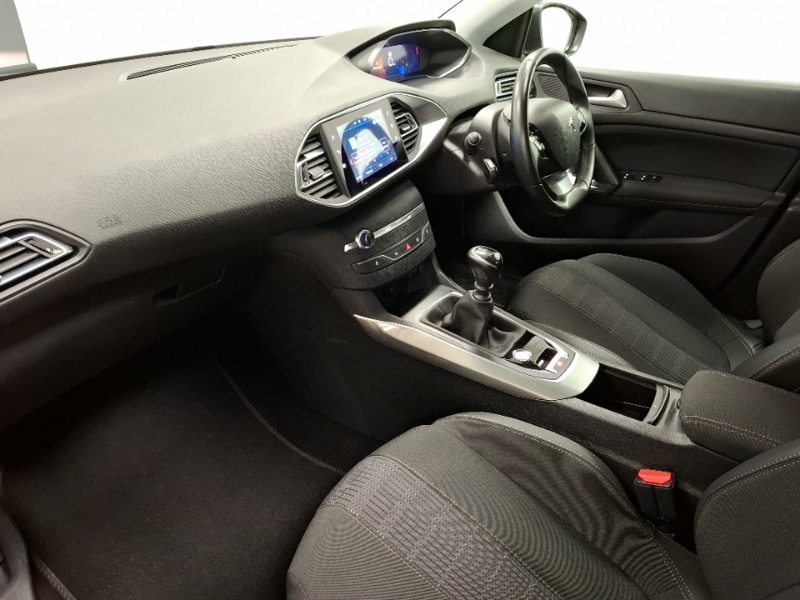 Used Peugeot 308 2021 for sale - 77580419: Photo 5