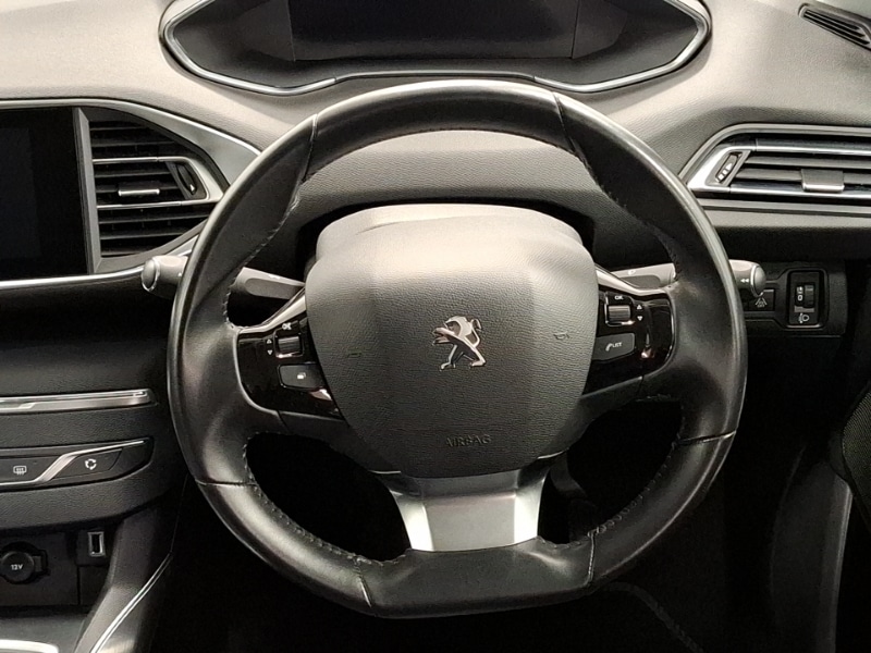 Used Peugeot 308 2021 for sale - 77580419: Photo 7