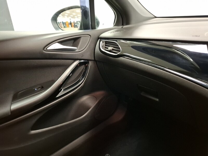Used Vauxhall Astra 2018 for sale - 77448797: Photo 11