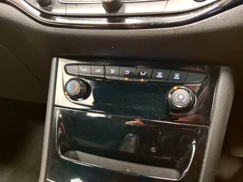 Used Vauxhall Astra 2018 for sale - 77448797: Photo 17