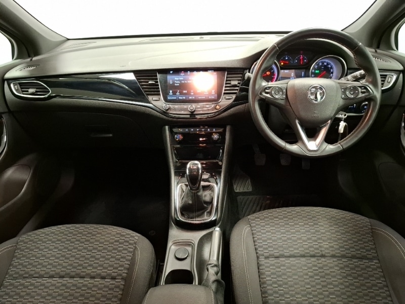 Used Vauxhall Astra 2018 for sale - 77448797: Photo 2