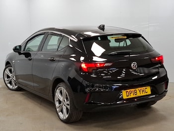 Used Vauxhall Astra 2018 for sale - 77448797: Photo