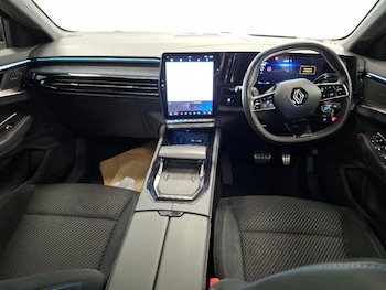 Used Renault Austral 2023 for sale - 79457893: Photo