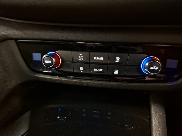 Used Vauxhall Insignia 2019 for sale - 76282168: Photo 17