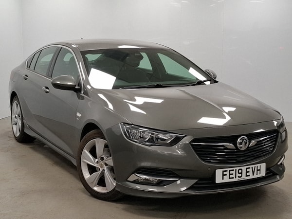 Used Vauxhall Insignia 2019 for sale - 76282168: Photo 1