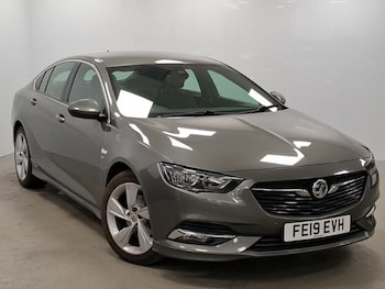 Vauxhall - Insignia