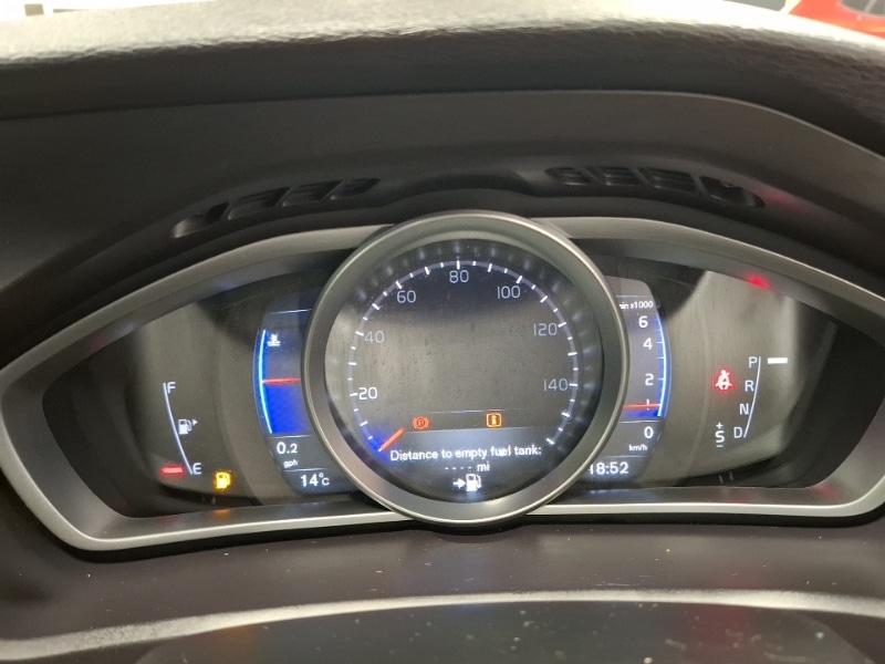 Used Volvo V40 2019 for sale - 77269876: Photo 19