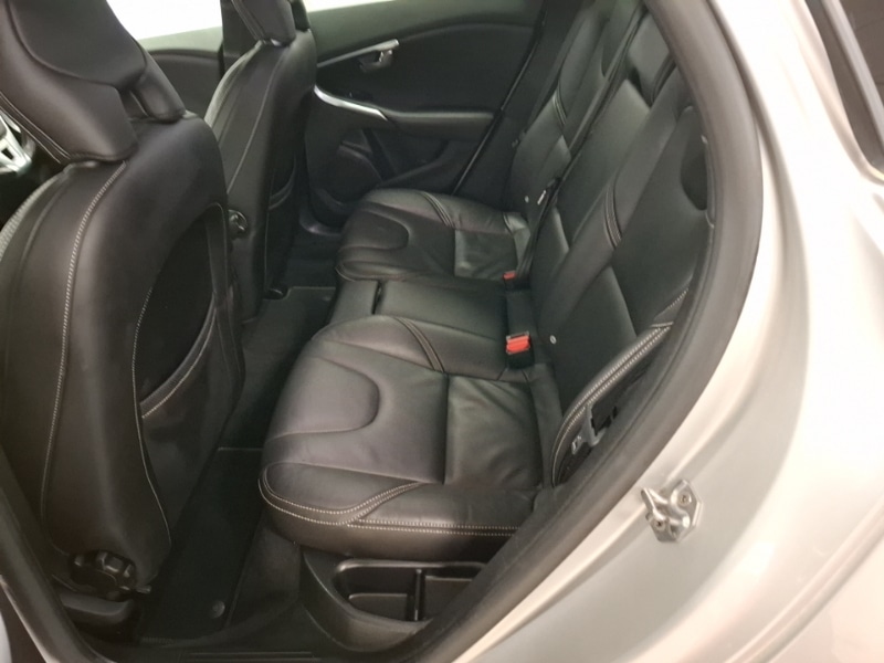 Used Volvo V40 2019 for sale - 77269876: Photo 6