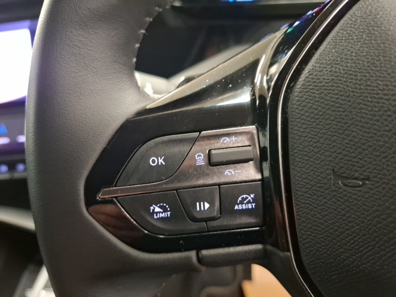 Used Peugeot 408 2023 for sale - 76875472: Photo 14