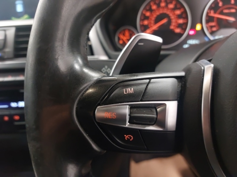 Used BMW 3 Series 2018 for sale - 76975157: Photo 14