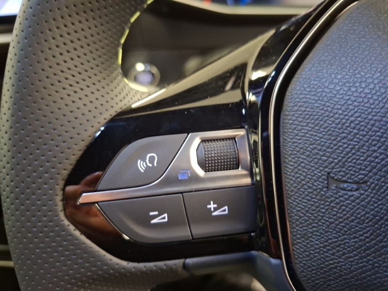 Used Peugeot 2008 2026 for sale - 77988132: Photo 14