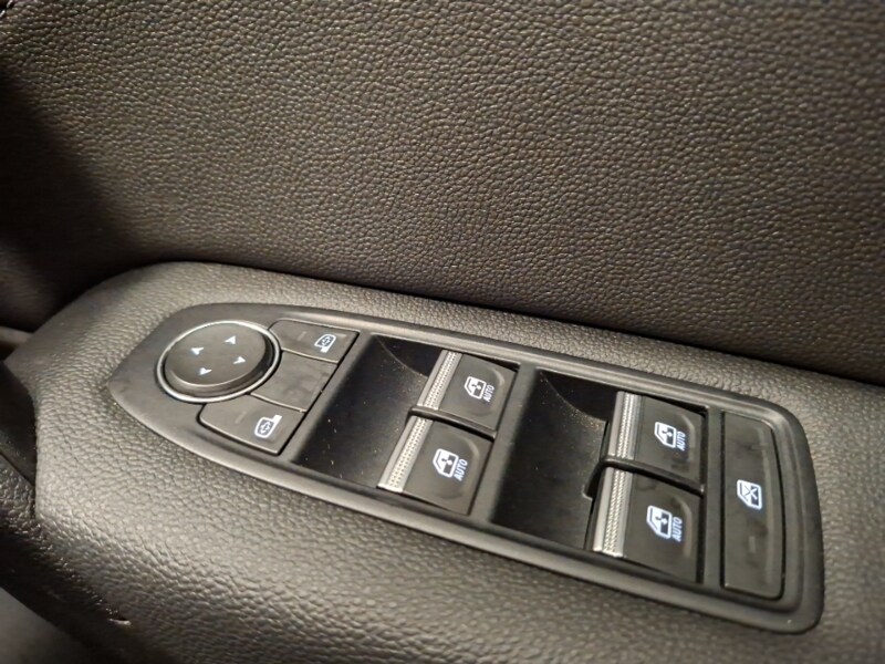 Used Renault Captur 2023 for sale - 77947679: Photo 12