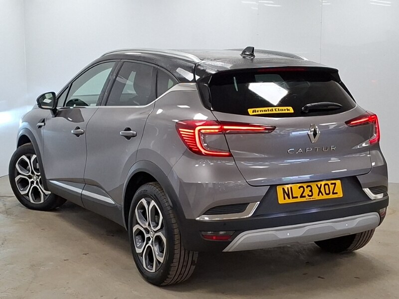 Used Renault Captur 2023 for sale - 77947679: Photo 3