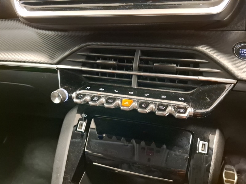 Used Peugeot 2008 2022 for sale - 78147547: Photo 17