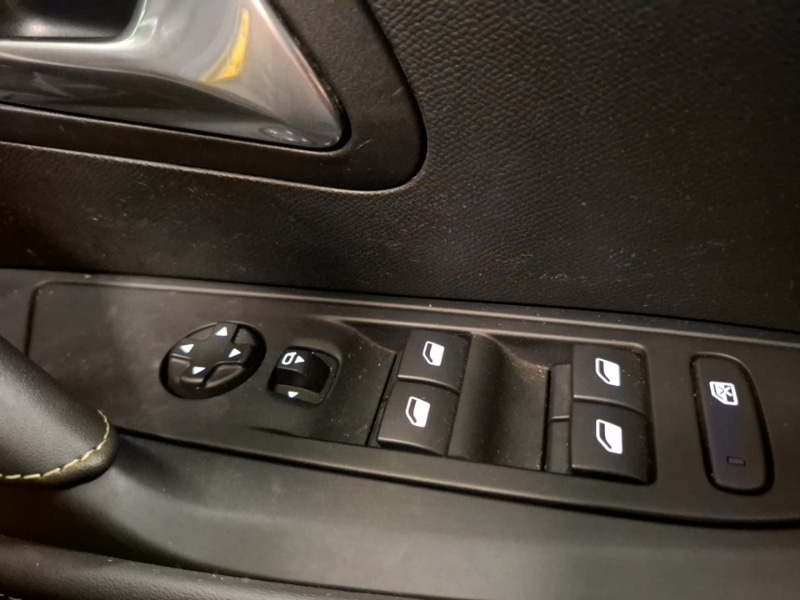 Used Peugeot 208 2022 for sale - 76456143: Photo 12