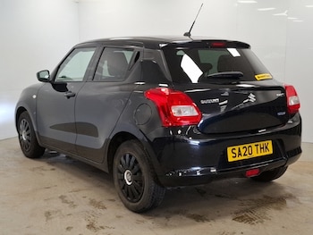 Used Suzuki Swift 2020 for sale - 78342625: Photo