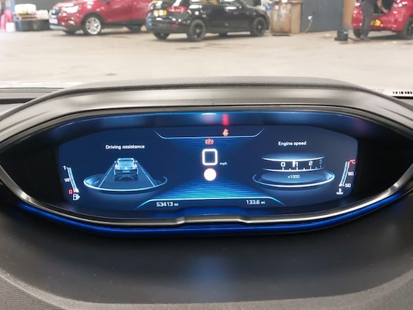 Used Peugeot 3008 2018 for sale - 76258304: Photo 18