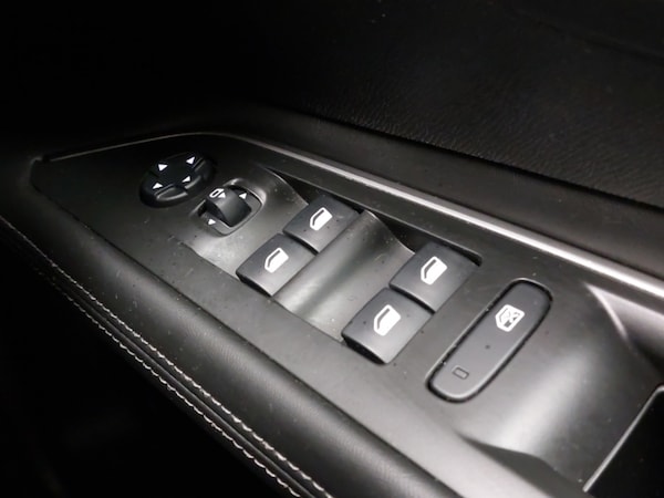 Used Peugeot 3008 2018 for sale - 76258304: Photo 19