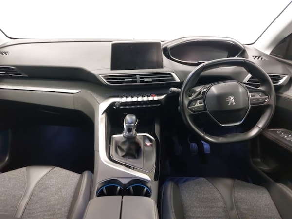 Used Peugeot 3008 2018 for sale - 76258304: Photo 2