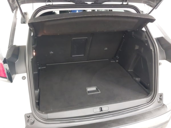 Used Peugeot 3008 2018 for sale - 76258304: Photo 8